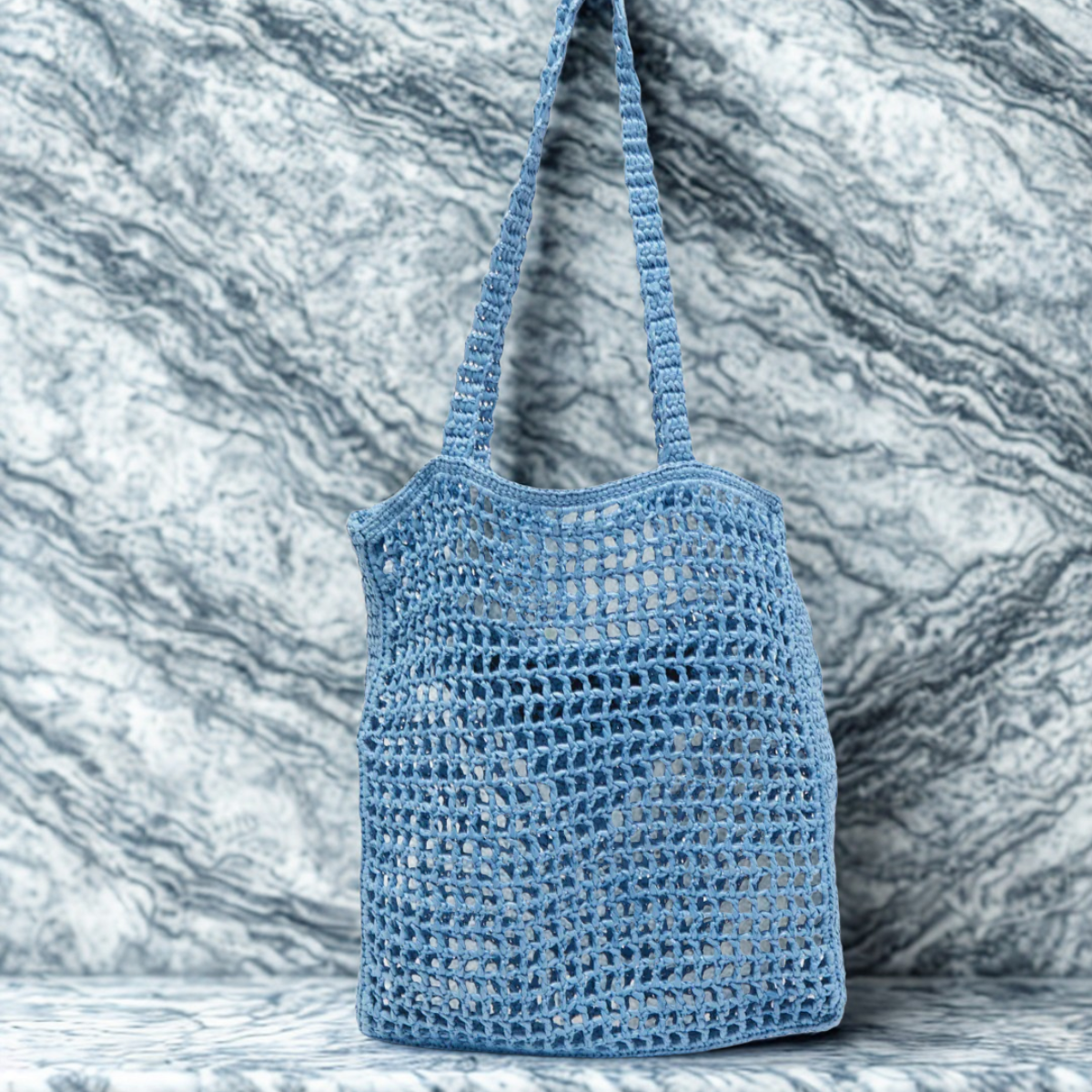 PRADA SHOPPER BAG IN RAFFIA WITH WOVEN LOGO – BLUE